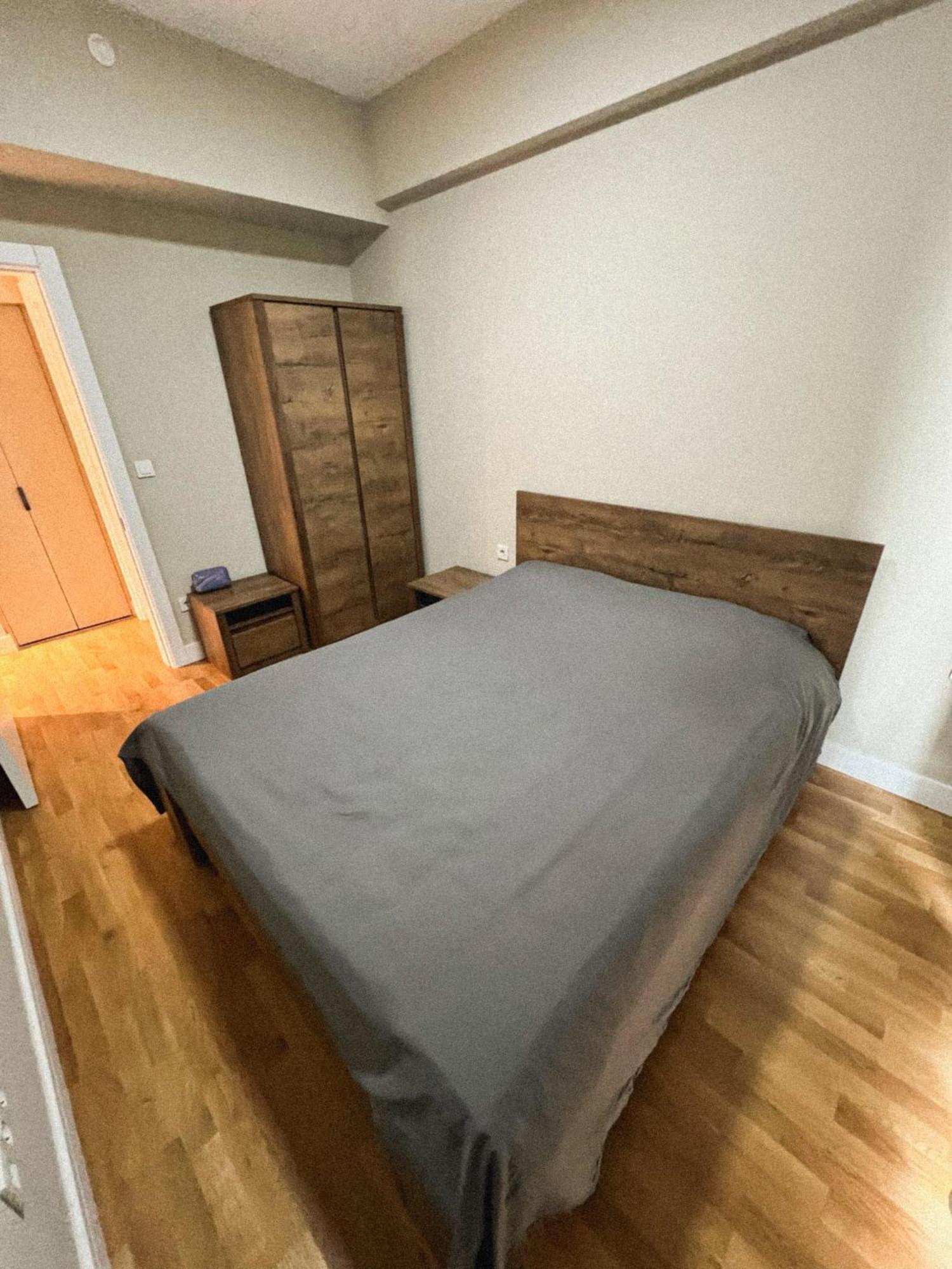 180° View Apartment In Diamond Building Скопье Экстерьер фото
