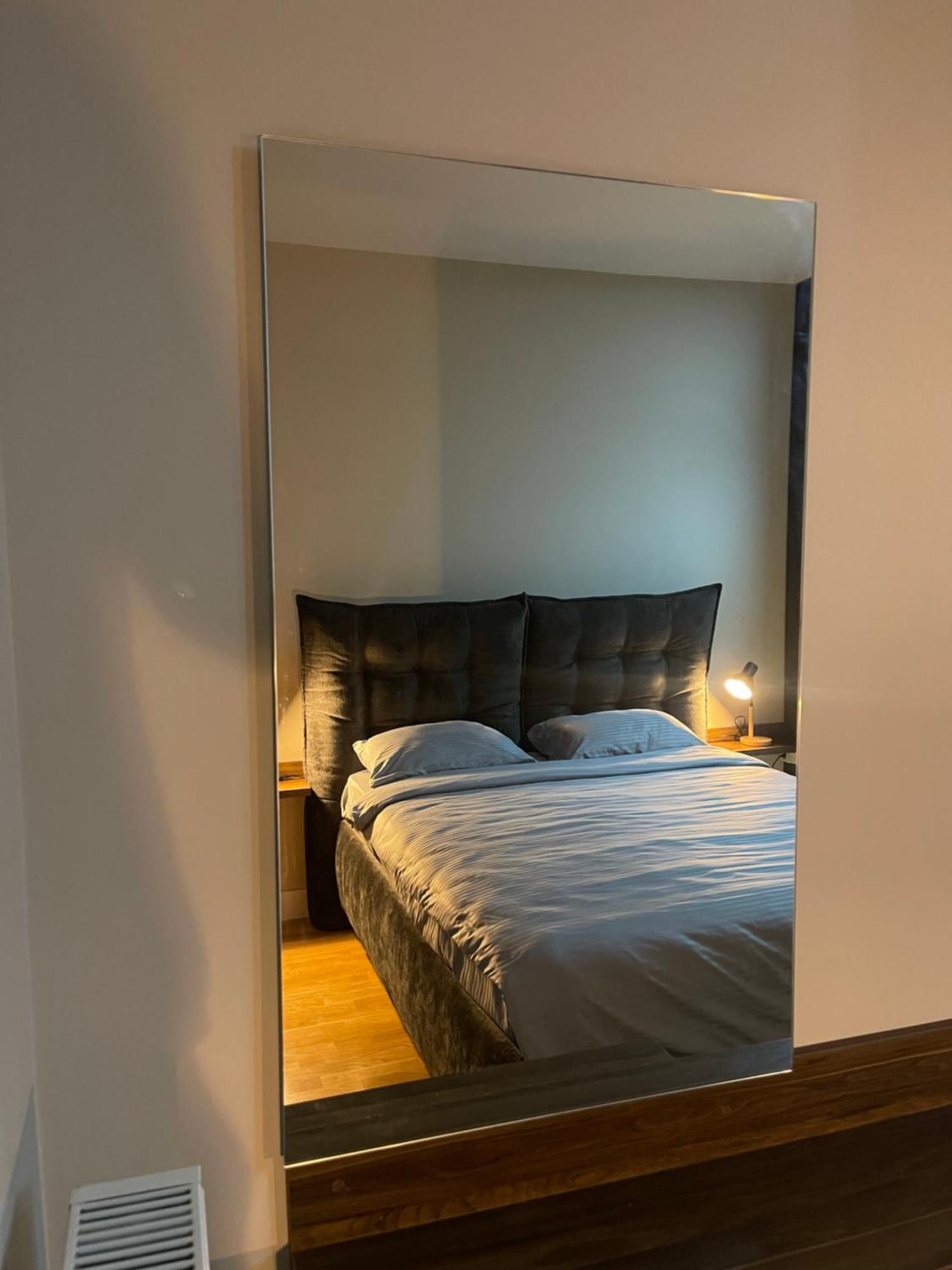180° View Apartment In Diamond Building Скопье Экстерьер фото